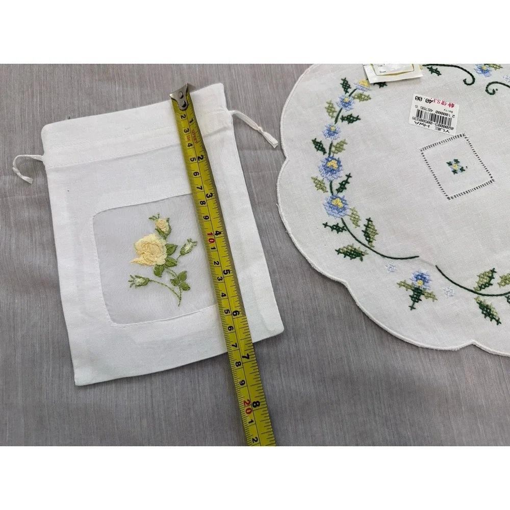 Vintage NEW Set of 2 Round Doily w/ Bag Pull String Embroidery Floral